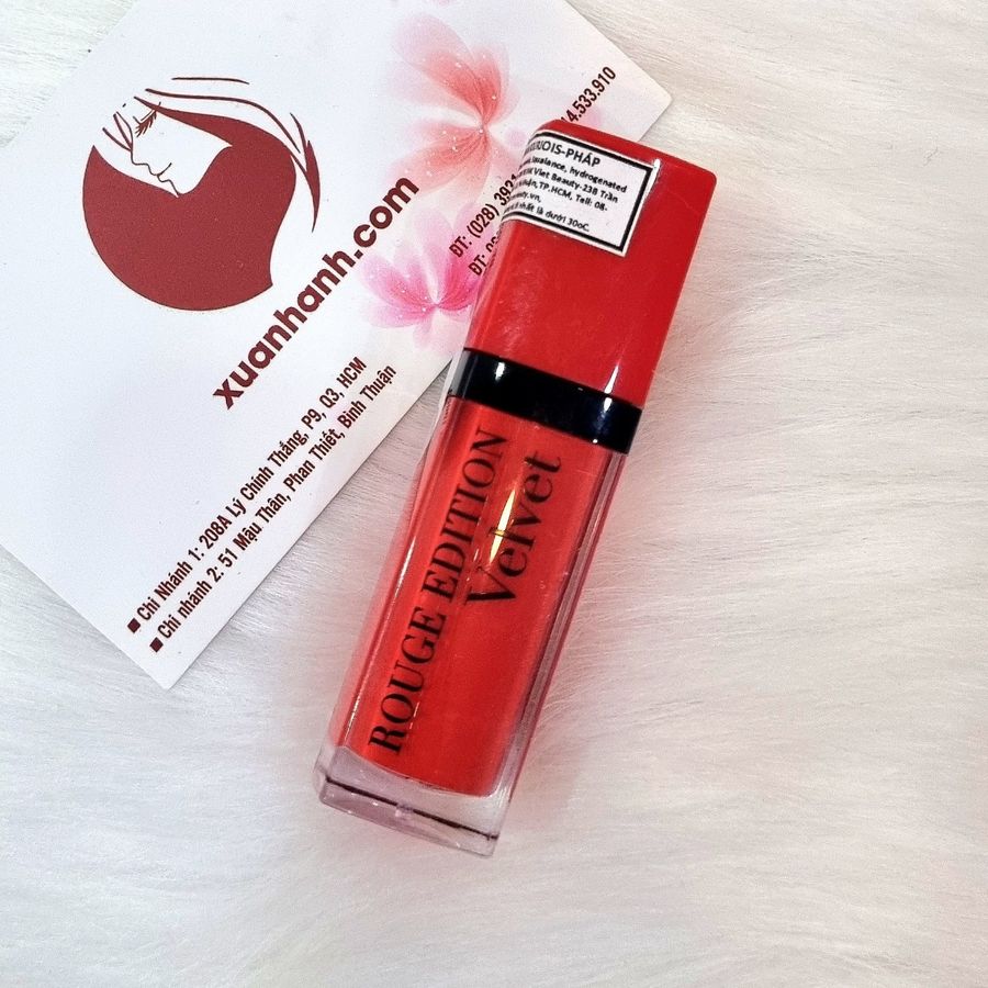 Son Bourjois Rouge Edition Velvet chất kem lì và bám môi, #20 Poppy Days cam ánh đỏ