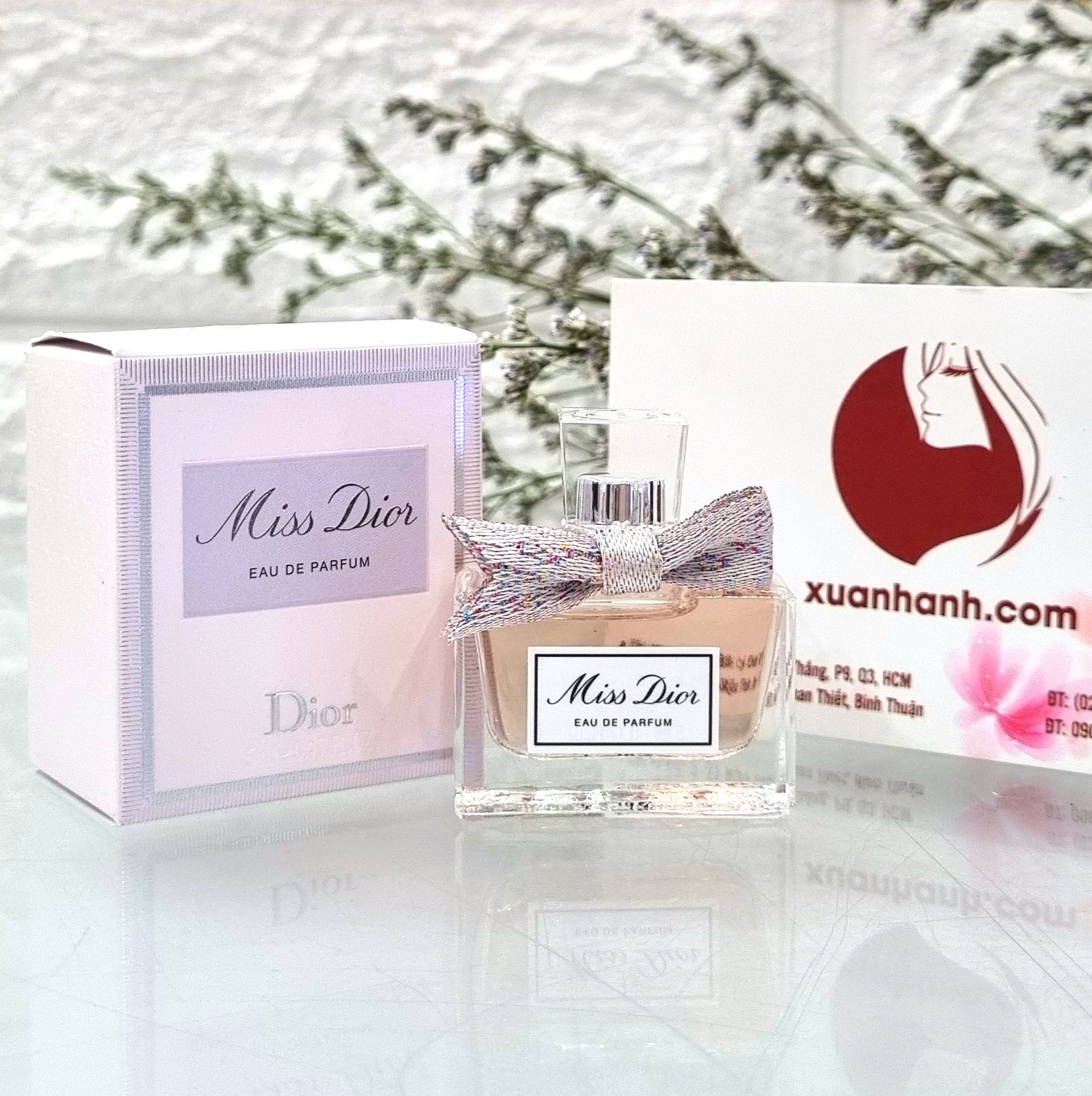 N c hoa Dior Miss Dior Eau De Parfum sang tr ng va quy n r EDP 5ml new