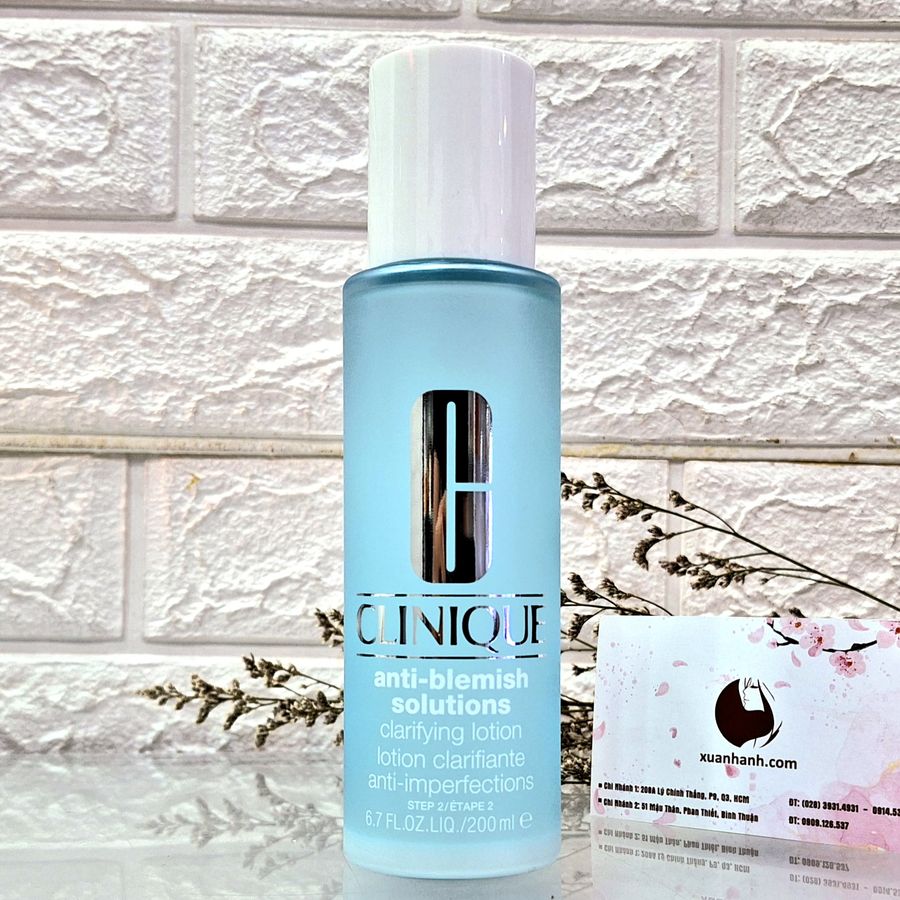 Nước hoa hồng Clinique Anti-Blemish Clarifying Lotion cân bằng độ ẩm cho da dầu mụn.