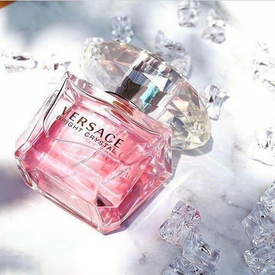 Nước hoa Versace Bright Crytal nữ tính, quyến rũ và tinh khiết - EDT, 30ml